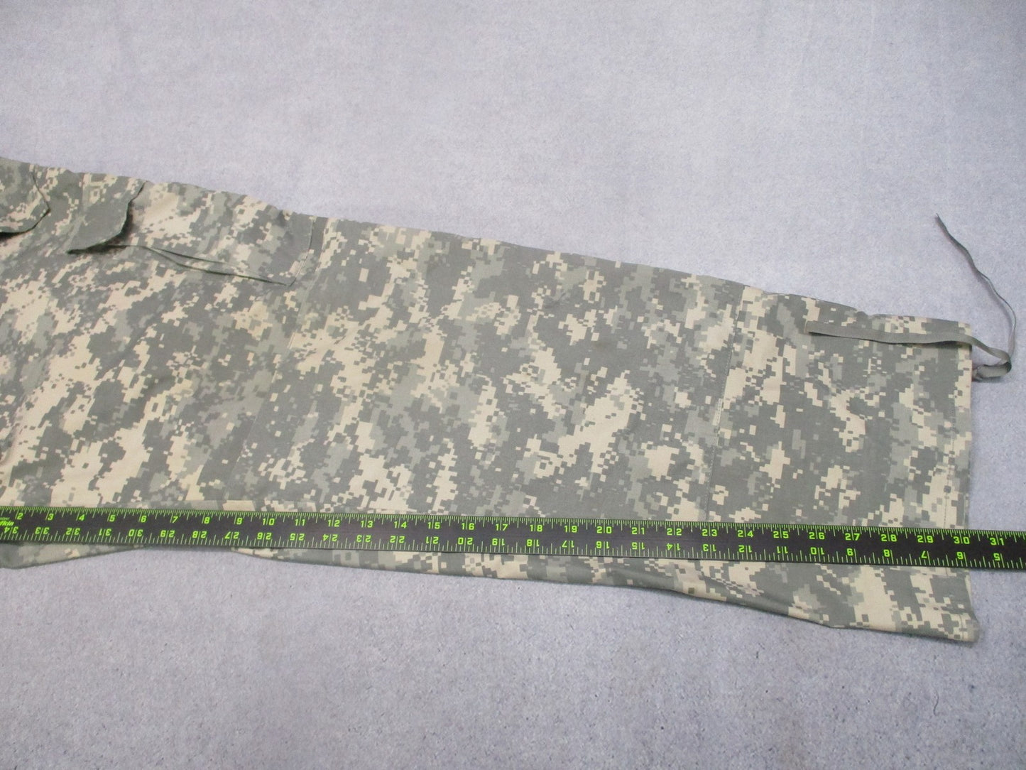 USGI Army ECWCS Gen II Cold Weather UCP Trousers Medium Regular 8415-01-526-9062