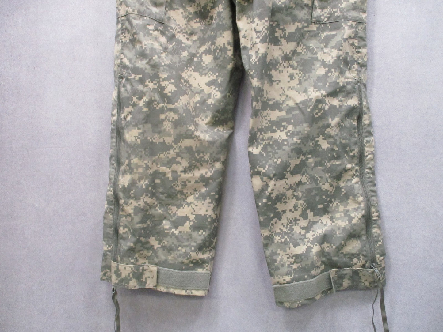 USGI Army ECWCS Gen II Cold Weather UCP Trousers Medium Regular 8415-01-526-9062