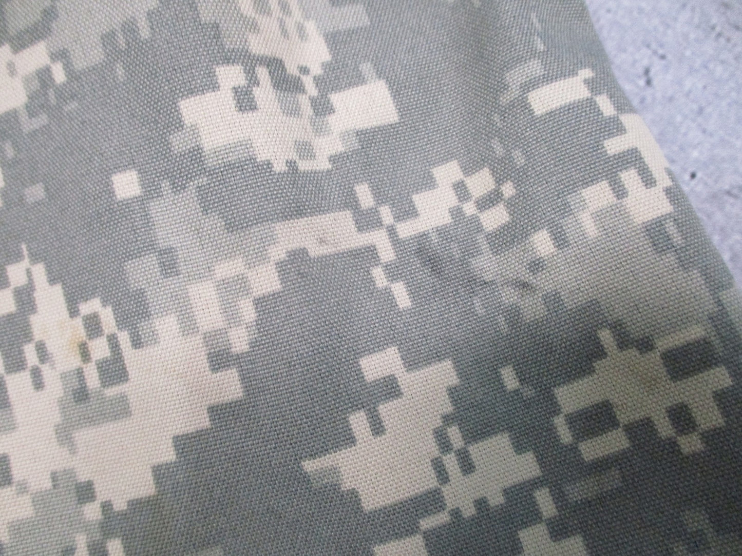 USGI Army ECWCS Gen II Cold Weather UCP Trousers Medium Regular 8415-01-526-9062