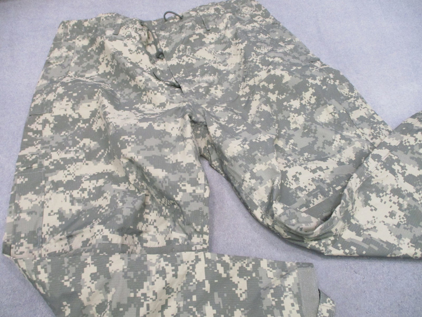 USGI ECWCS Gen III Level 6 Gore-Tex Trousers UCP Large Regular 8415-01-538-6677