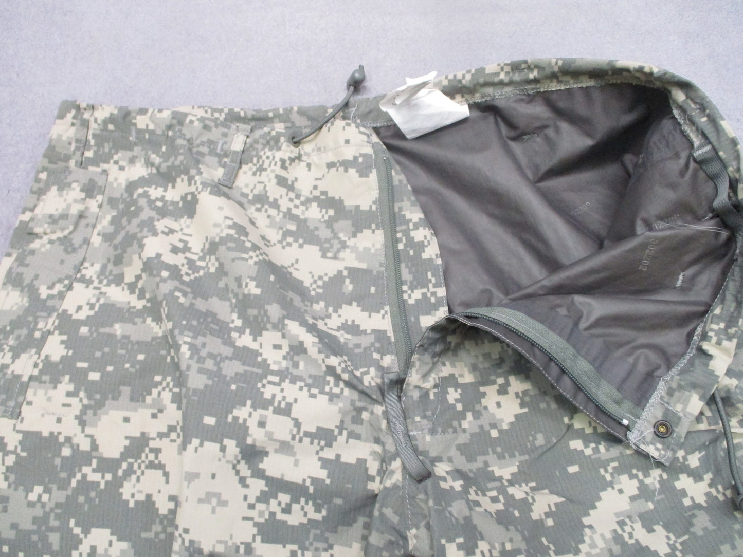 USGI ECWCS Gen III Level 6 Gore-Tex Trousers UCP Large Regular 8415-01-538-6677