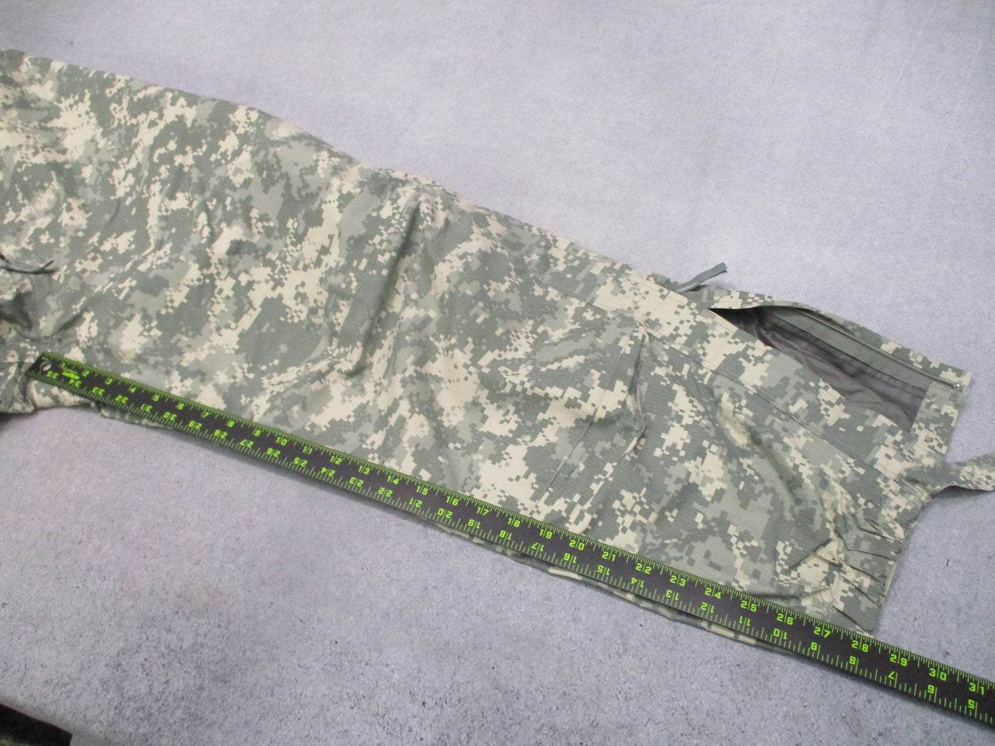 USGI ECWCS Gen III Level 6 Gore-Tex Trousers UCP Large Regular 8415-01-538-6677
