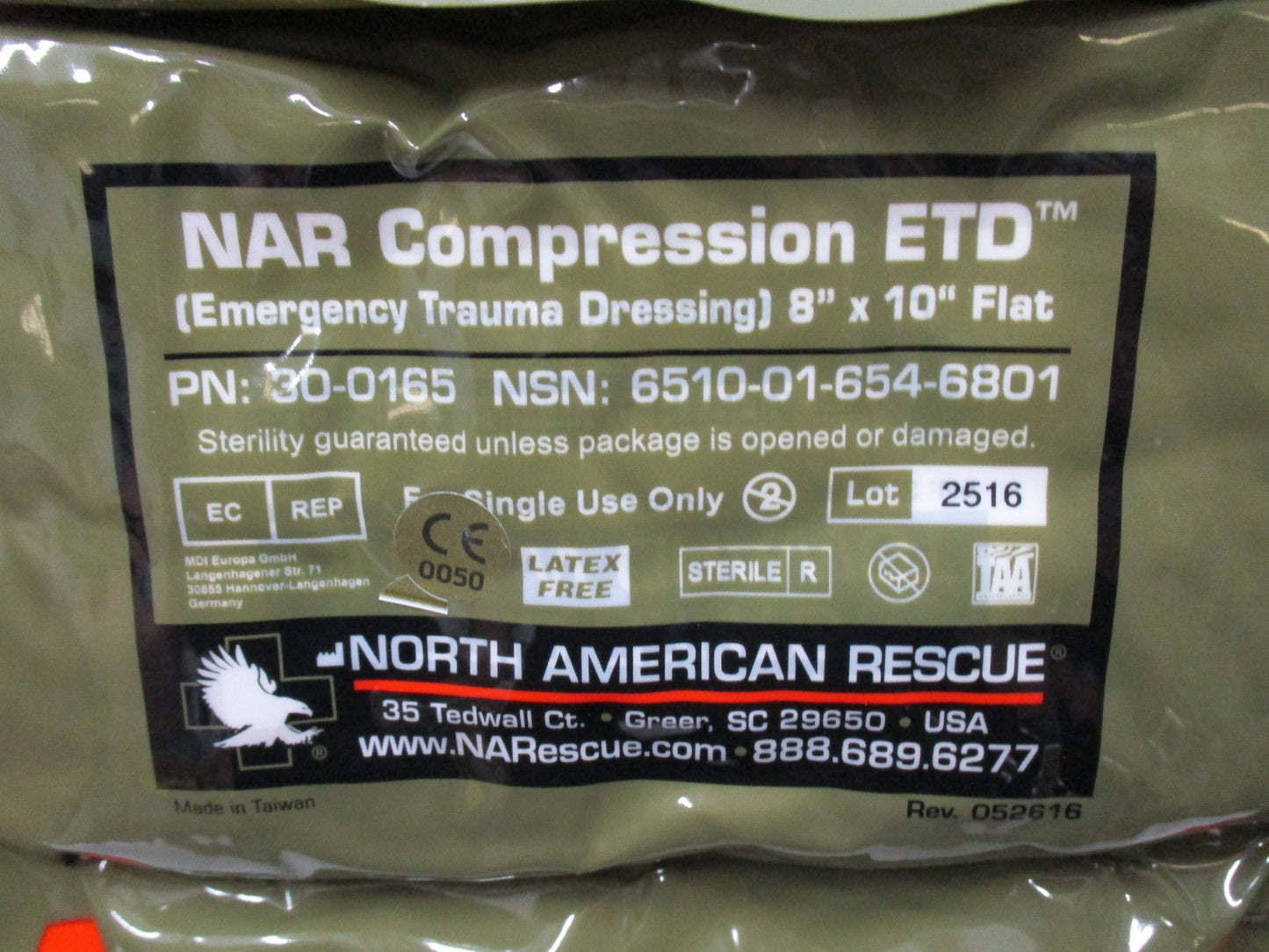 4 NAR Flat Trauma Dressing 8x10 North American Rescue NOS NSN 6510-01-654-6801