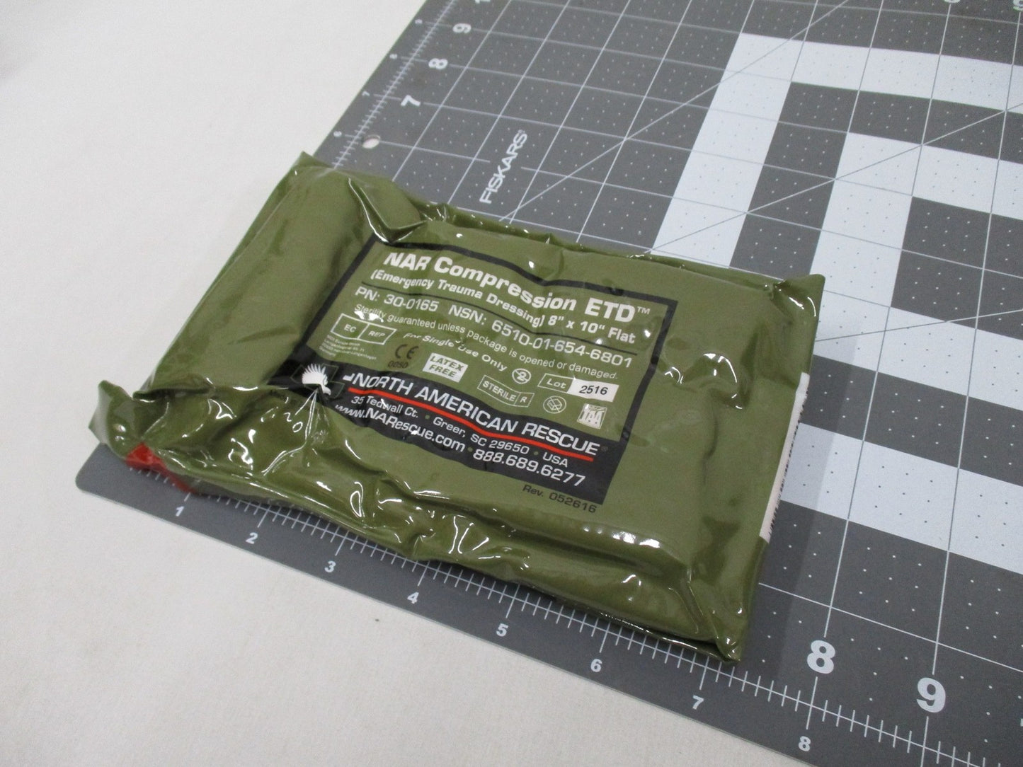 4 NAR Flat Trauma Dressing 8x10 North American Rescue NOS NSN 6510-01-654-6801
