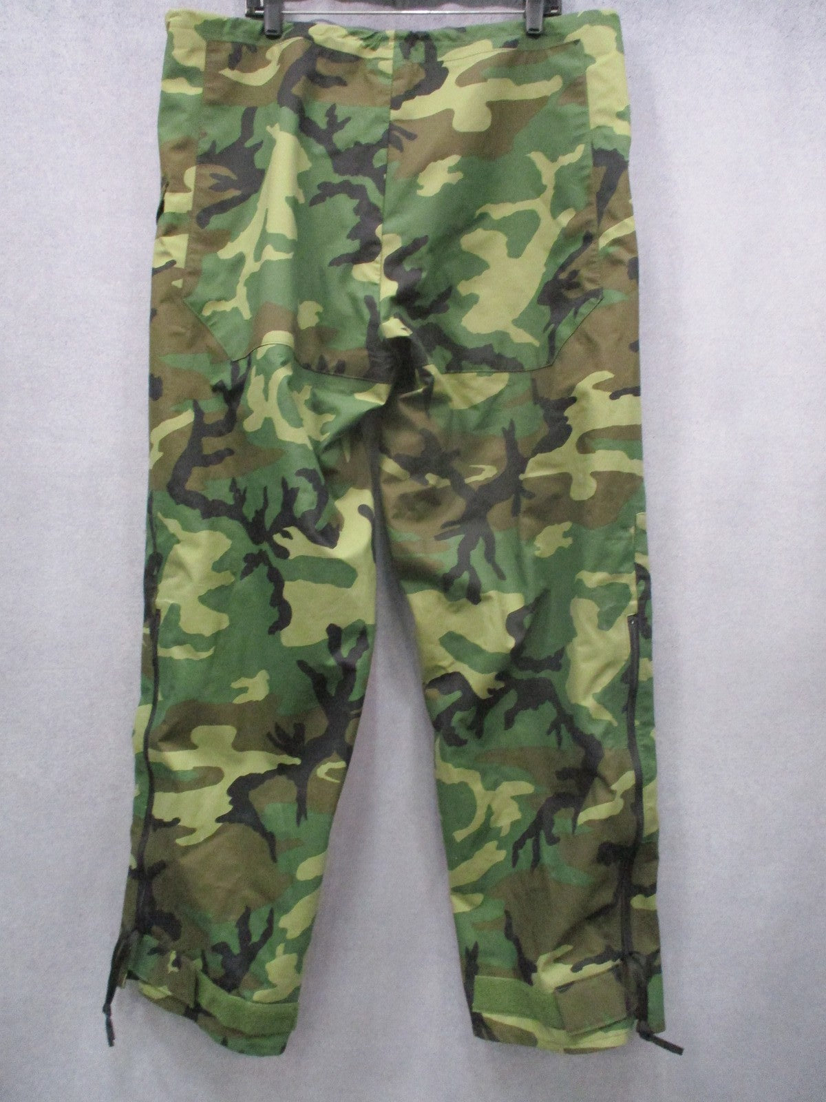 US Military Gore-Tex Trousers Woodland Camo Large Long ECWCS Waterproof Pants