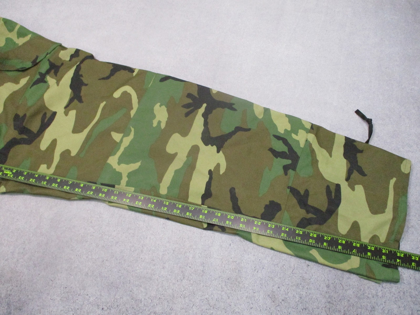 US Military Gore-Tex Trousers Woodland Camo Large Long ECWCS Waterproof Pants