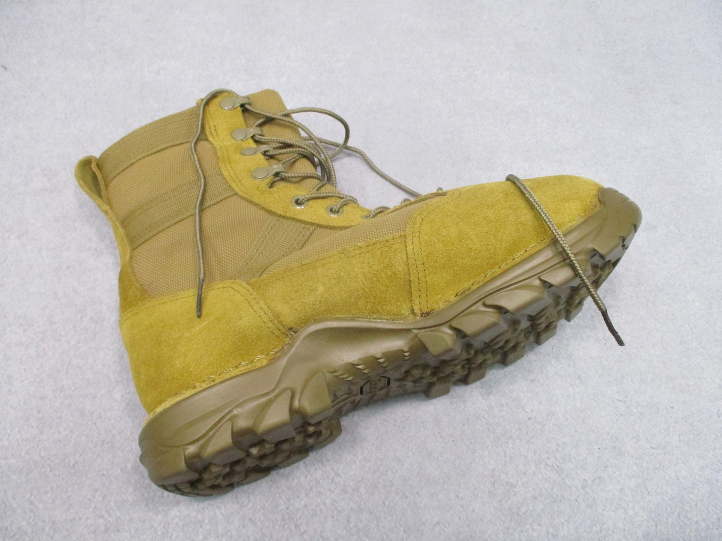Danner Rivot TFX 8" Coyote 1200G Boots Men's Size 6 R Made in USA Excellent