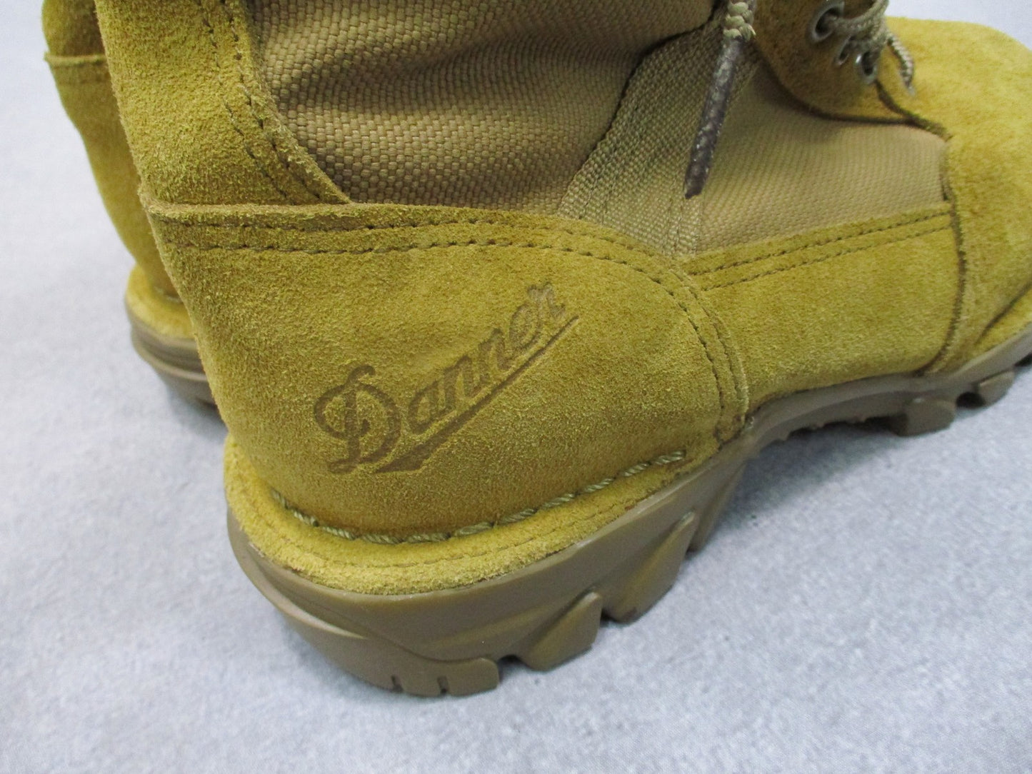 Danner Rivot TFX 8" Coyote 1200G Boots Men's Size 6 R Made in USA Excellent