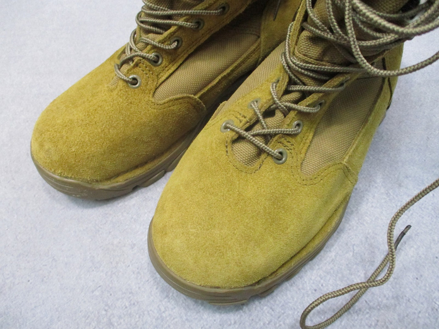 Danner Rivot TFX 8" Coyote 1200G Boots Men's Size 6 R Made in USA Excellent