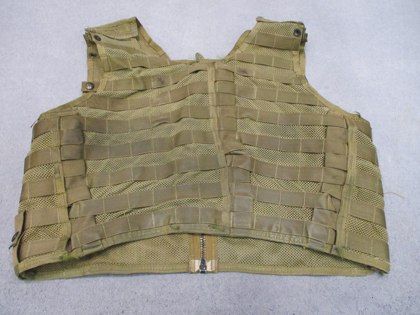 US Military Surplus CMU-36/P Survival Vest Tactical Mesh Molle Gear USMC Coyote