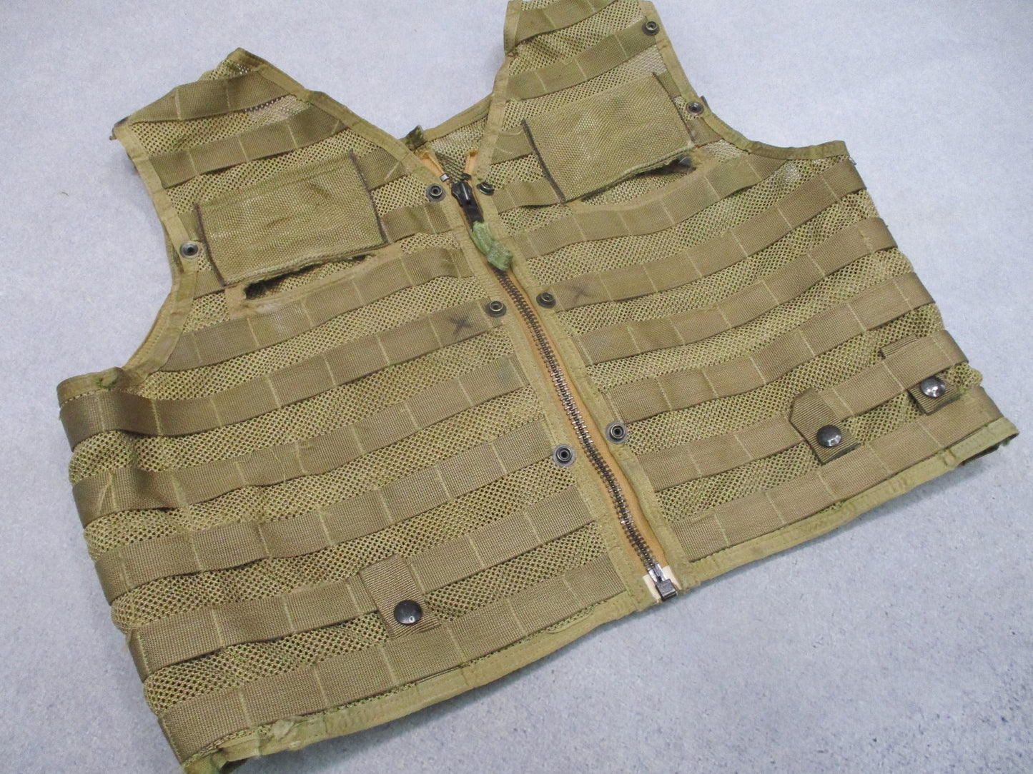 US Military Surplus CMU-36/P Survival Vest Tactical Mesh Molle Gear USMC Coyote