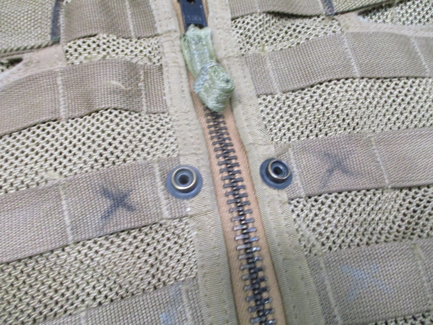 US Military Surplus CMU-36/P Survival Vest Tactical Mesh Molle Gear USMC Coyote