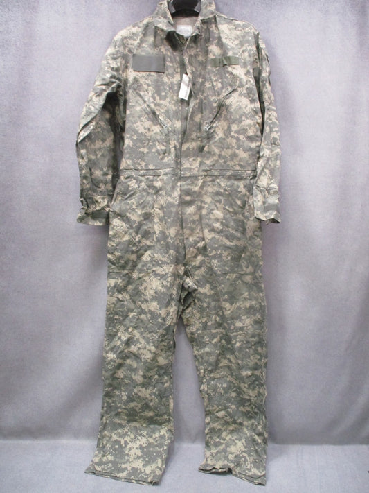 US Military Mechanics Coveralls UCP Camo Size Large 8415-01-534-7377 Surplus