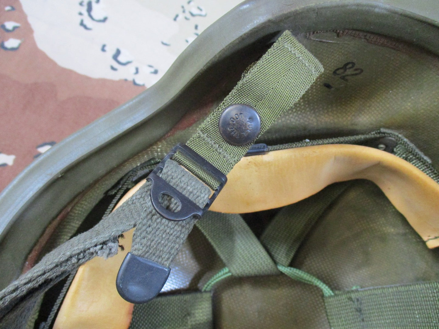 USGI PASGT Helmet Size Small OD Green K-Pot 1983 NSN 8470-01-092-7526