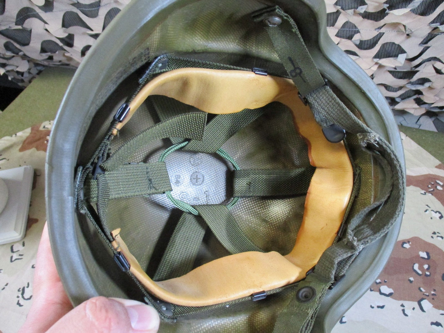 USGI PASGT Helmet Size Small OD Green K-Pot 1983 NSN 8470-01-092-7526