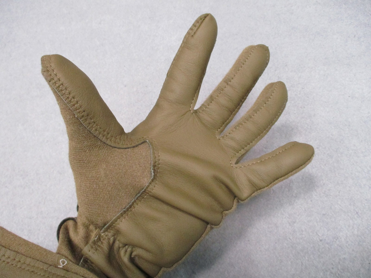 NWT USGI Nomex CVC Flyers Gloves Coyote Tan Touchscreen Size 8 GS/FRP-2