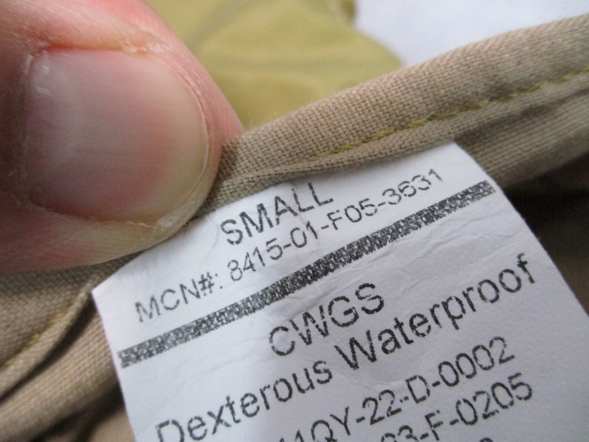 USGI CWGS GORE-TEX Waterproof Touchscreen Gloves Coyote Small 8415-01-F05-3631