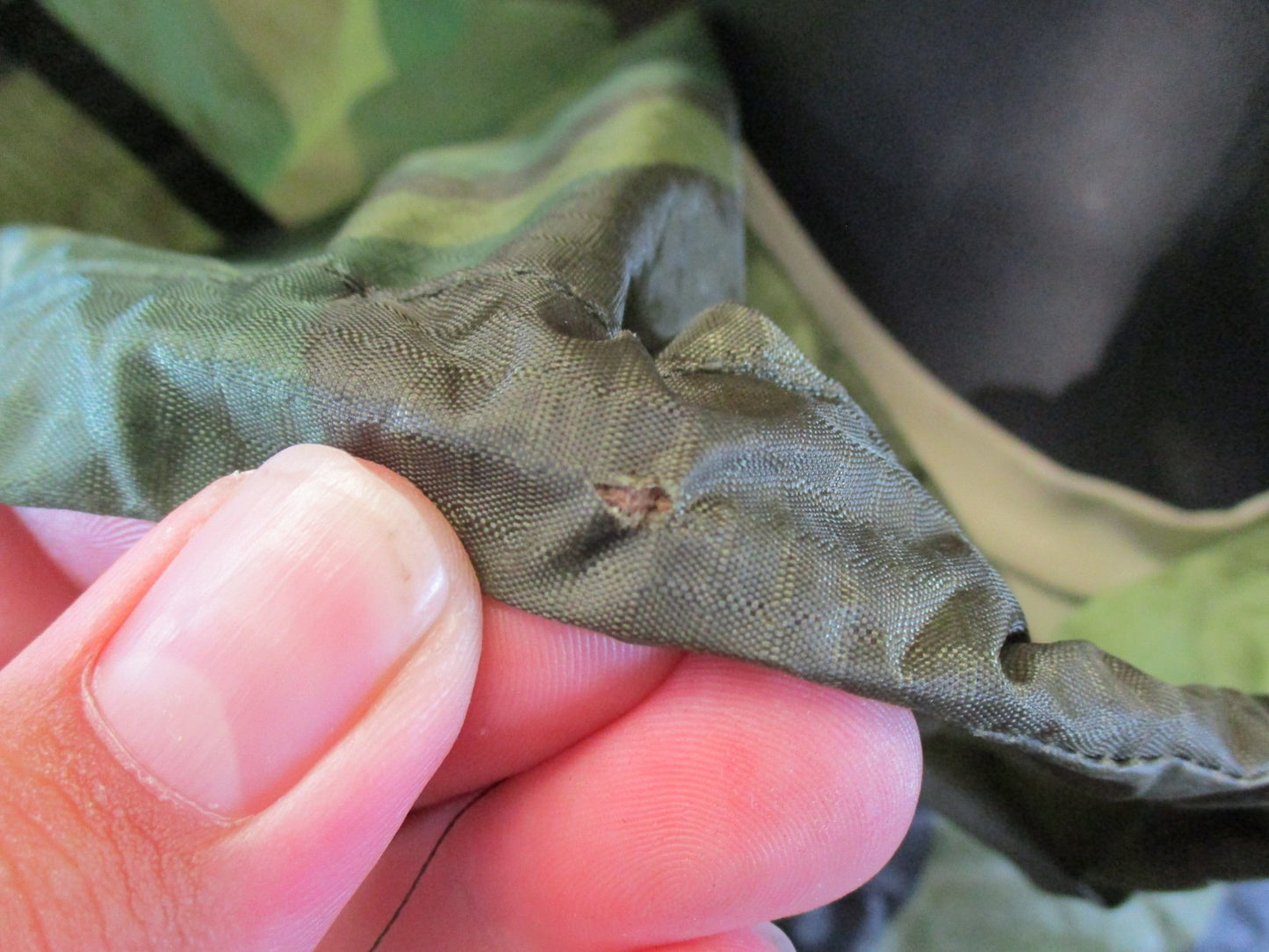 US Military Woodland Camouflage Wet Weather Poncho NSN 8405-01-100-0976 Surplus