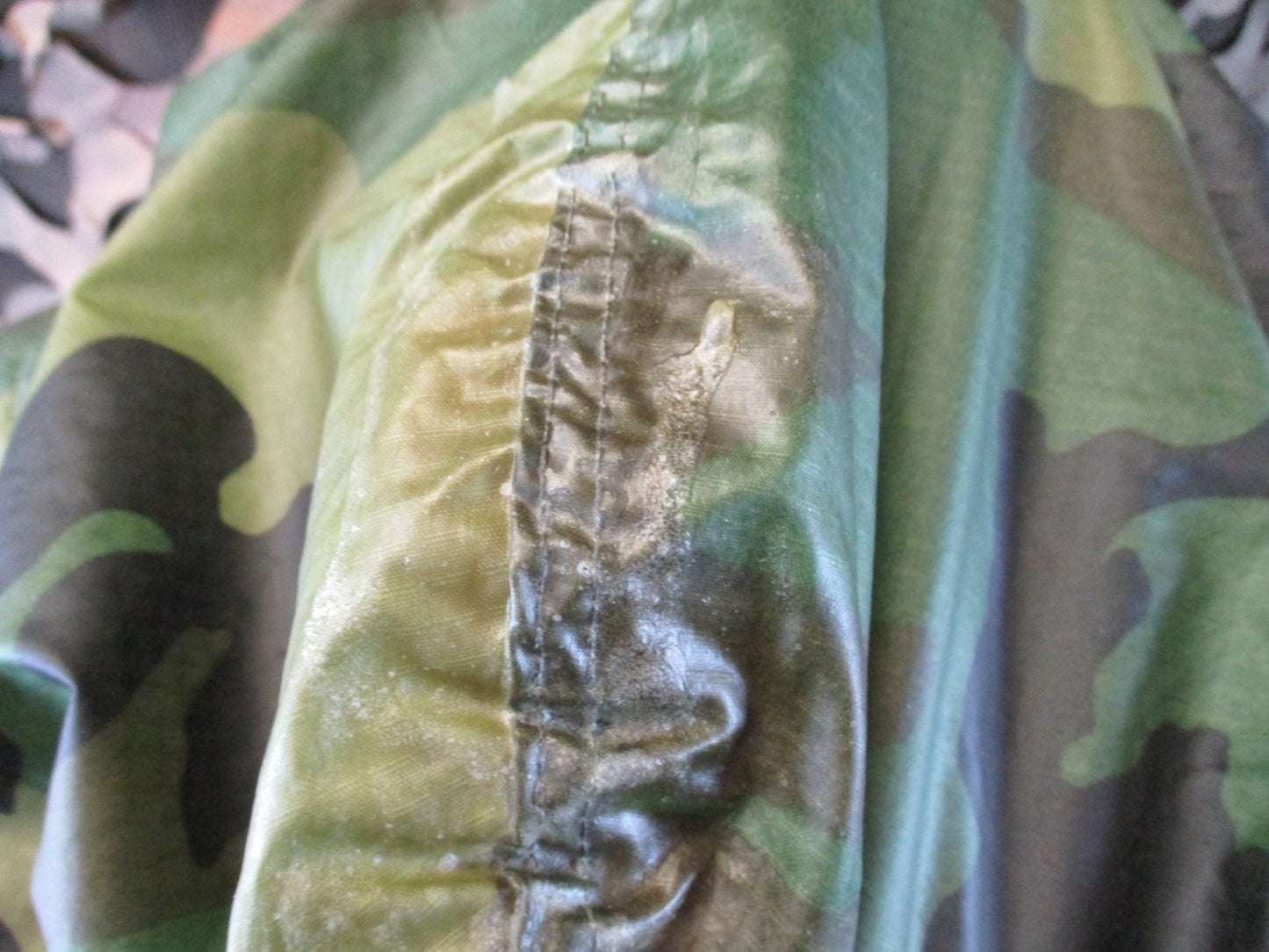 US Military Woodland Camouflage Wet Weather Poncho NSN 8405-01-100-0976 Surplus