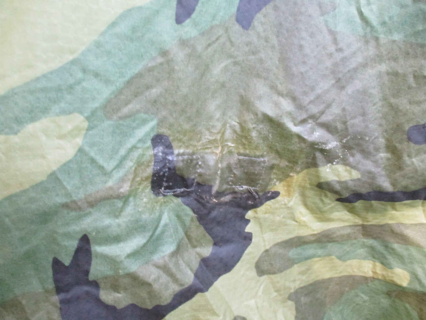 US Military Woodland Camouflage Wet Weather Poncho NSN 8405-01-100-0976 Surplus