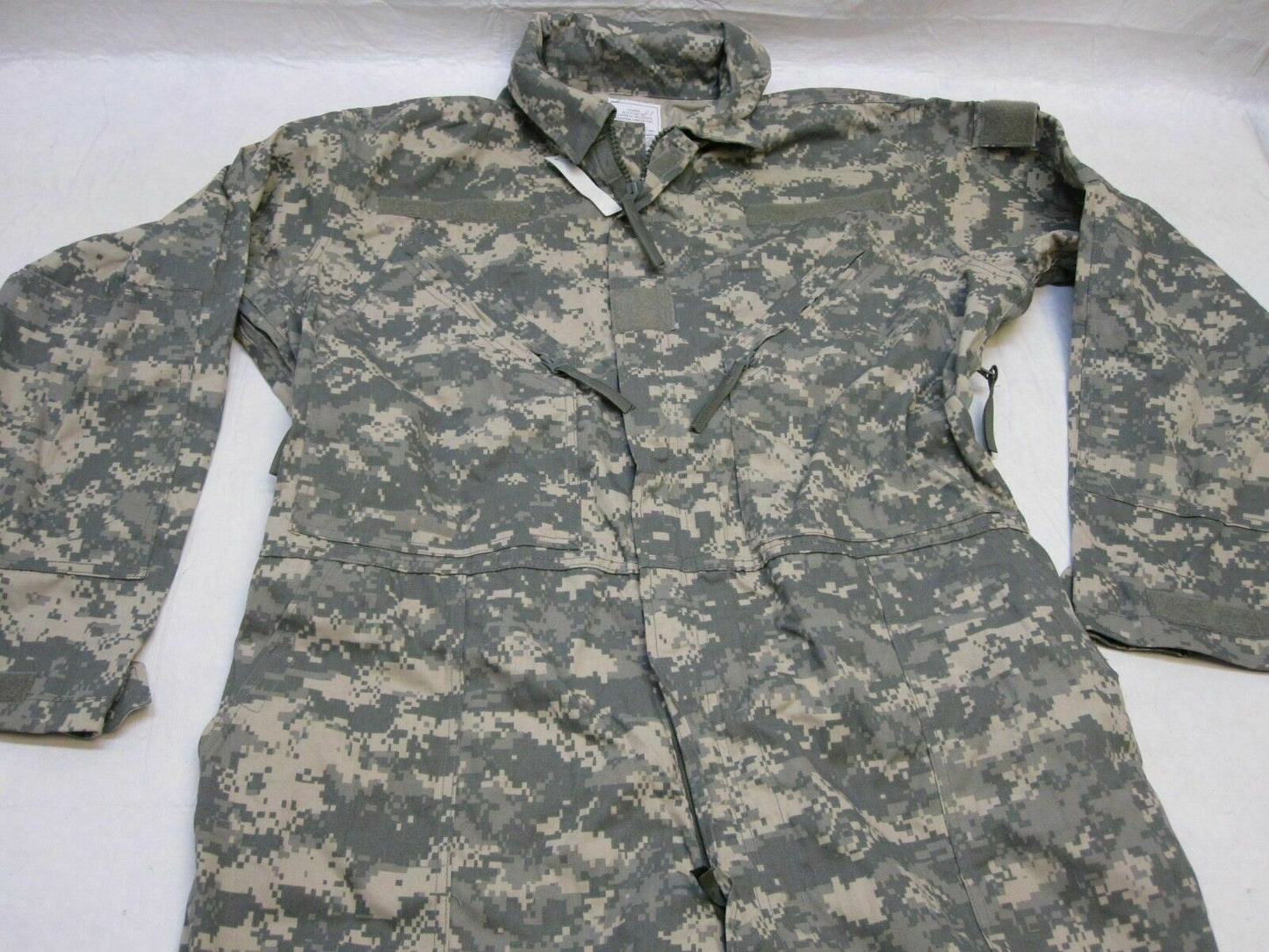 NEW MILITARY ARMY ISSUE MECHANIC COVERALLS UCP TYPE III (MEDIUM) ACU DIGITAL