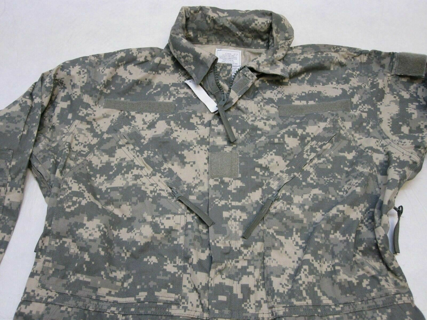 NEW MILITARY ARMY ISSUE MECHANIC COVERALLS UCP TYPE III (MEDIUM) ACU DIGITAL