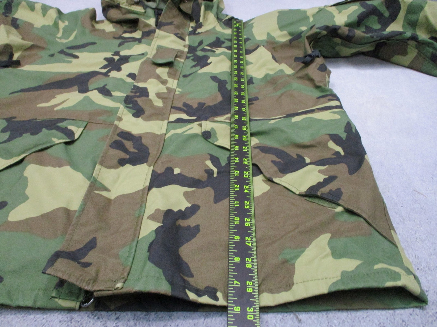 US Military ECWCS Parka Woodland Camo Gen 1 Cold Weather Jacket Medium Regular