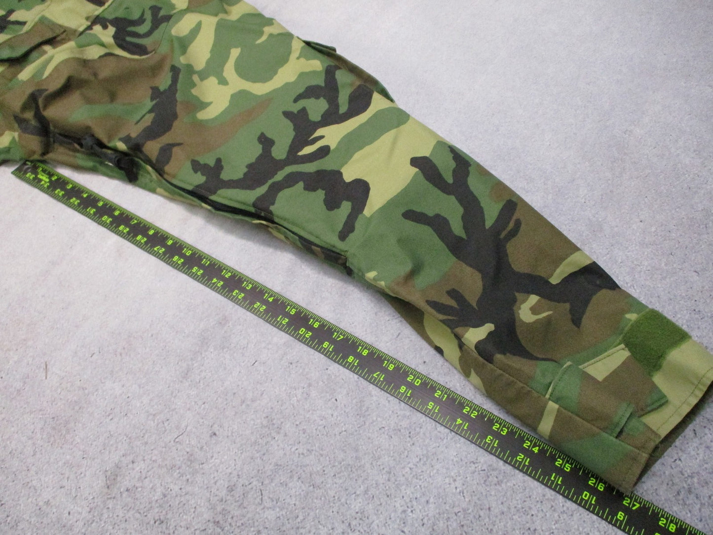 US Military ECWCS Parka Woodland Camo Gen 1 Cold Weather Jacket Medium Regular