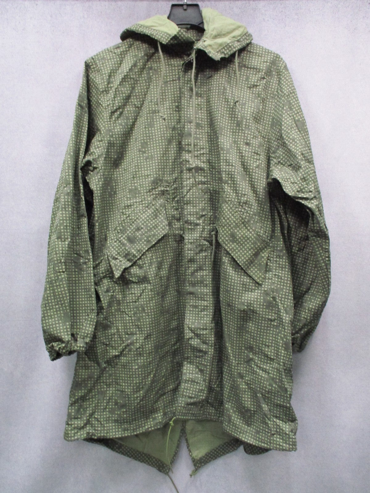 USGI DESERT NIGHT CAMO MILITARY PARKA MEDIUM FISHTAIL JACKET DNC CAMOUFLAGE