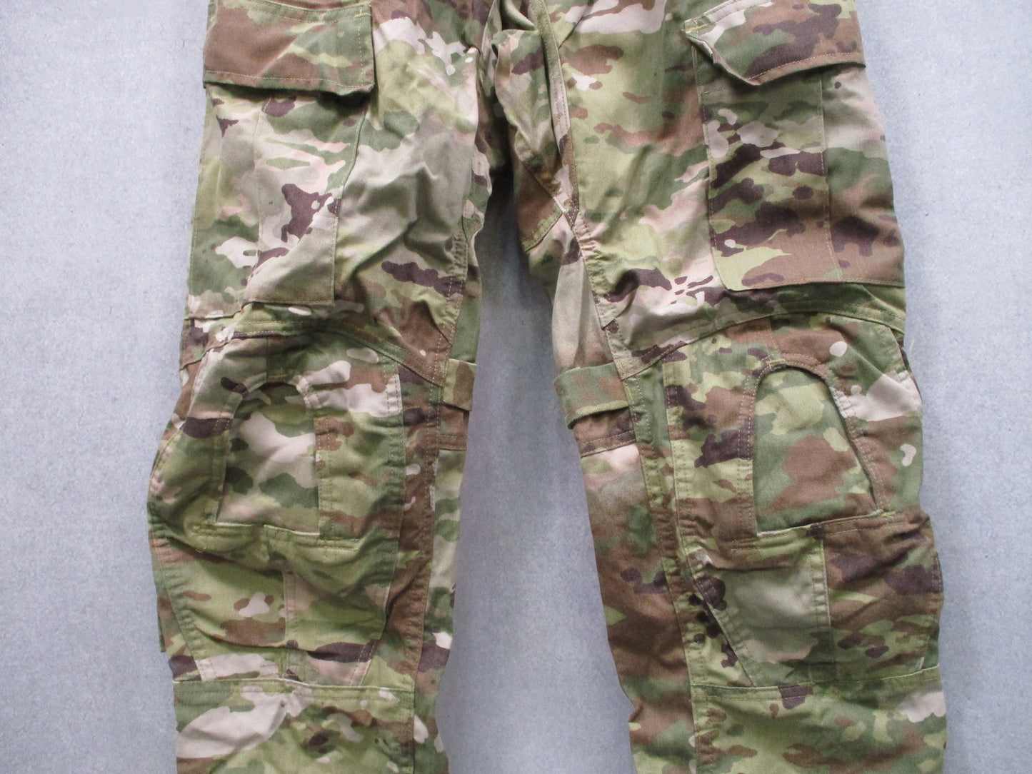 US Army AIKP Combat Pants Scorpion OCP FR Small Regular NSN 8415-01-644-0207