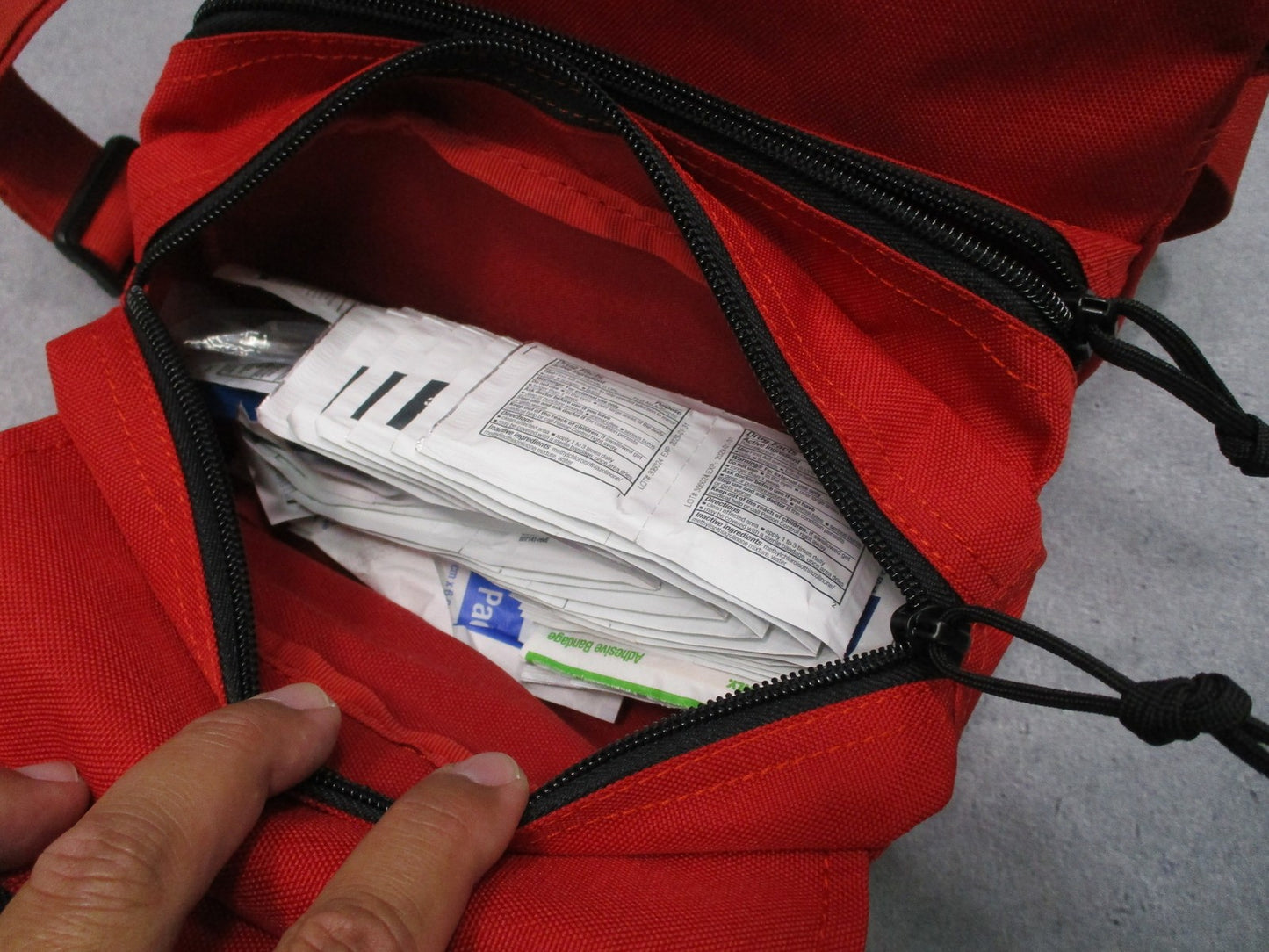 Tri-Fold First Aid M-3 Medic Kit Tactical Medical Bag Red Combat Life Saver CLS