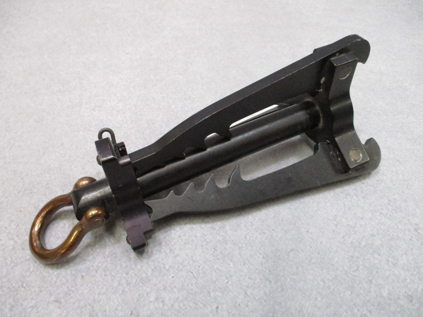 USGI MILITARY GRAPPLING HOOK THE MIL GRABBER COLLAPSIBLE GRAPPLE TRGEAR TRI-CLAW