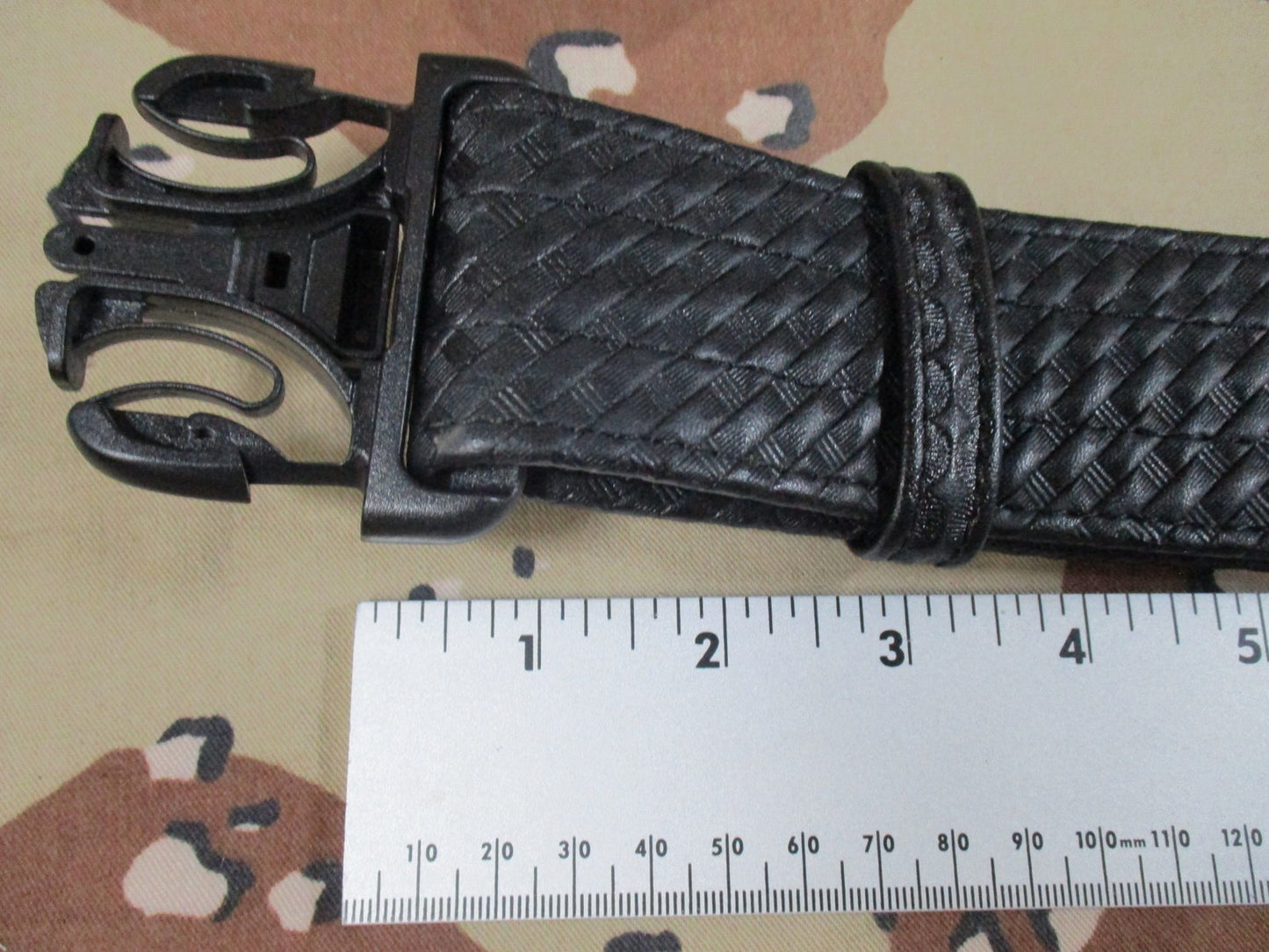 Hero's Pride Basix Rugged Hook Lined Duty Belt Size Small 24-28 New 2" 2 Inch