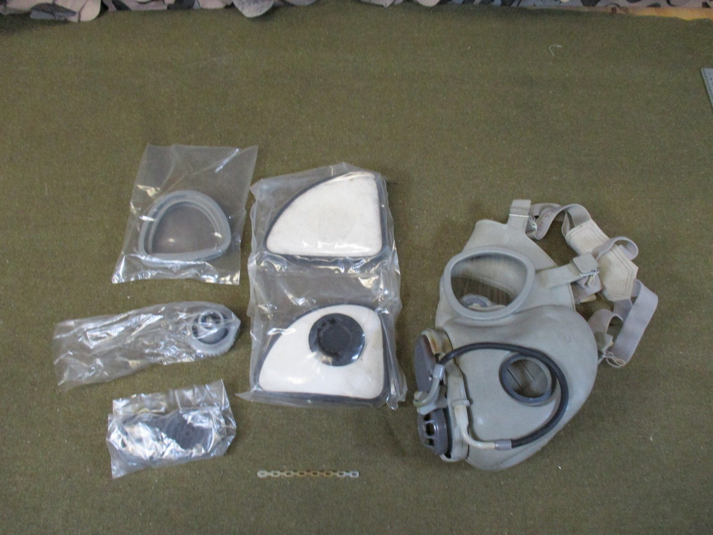 Military Surplus M10M Gas Mask Kit with Carry Bag and Accessories size 2 two