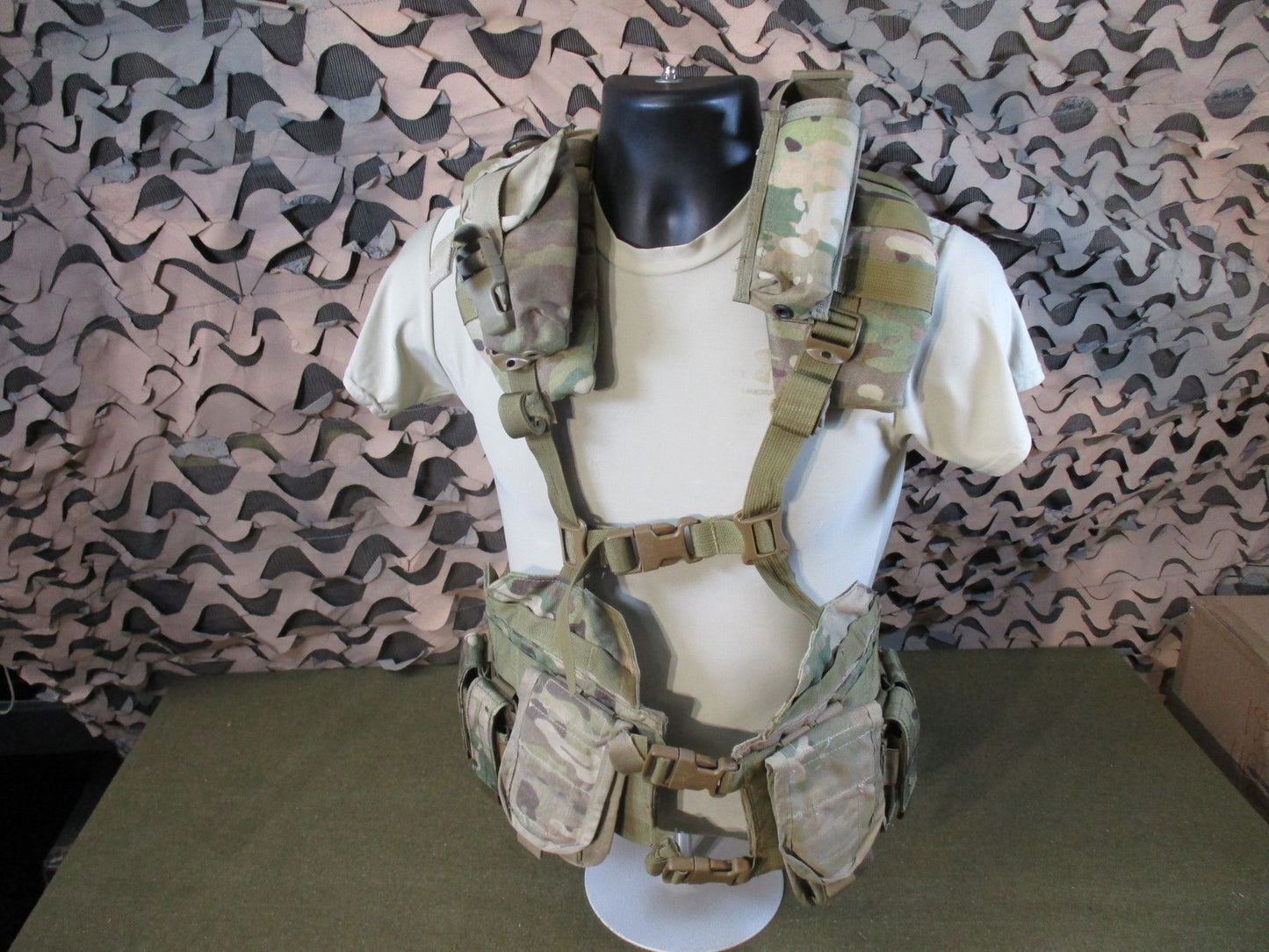 US Military DFLCS V2 MOLLE Tactical Chest Rig Multicam Medium Complete Set w/ Pouches