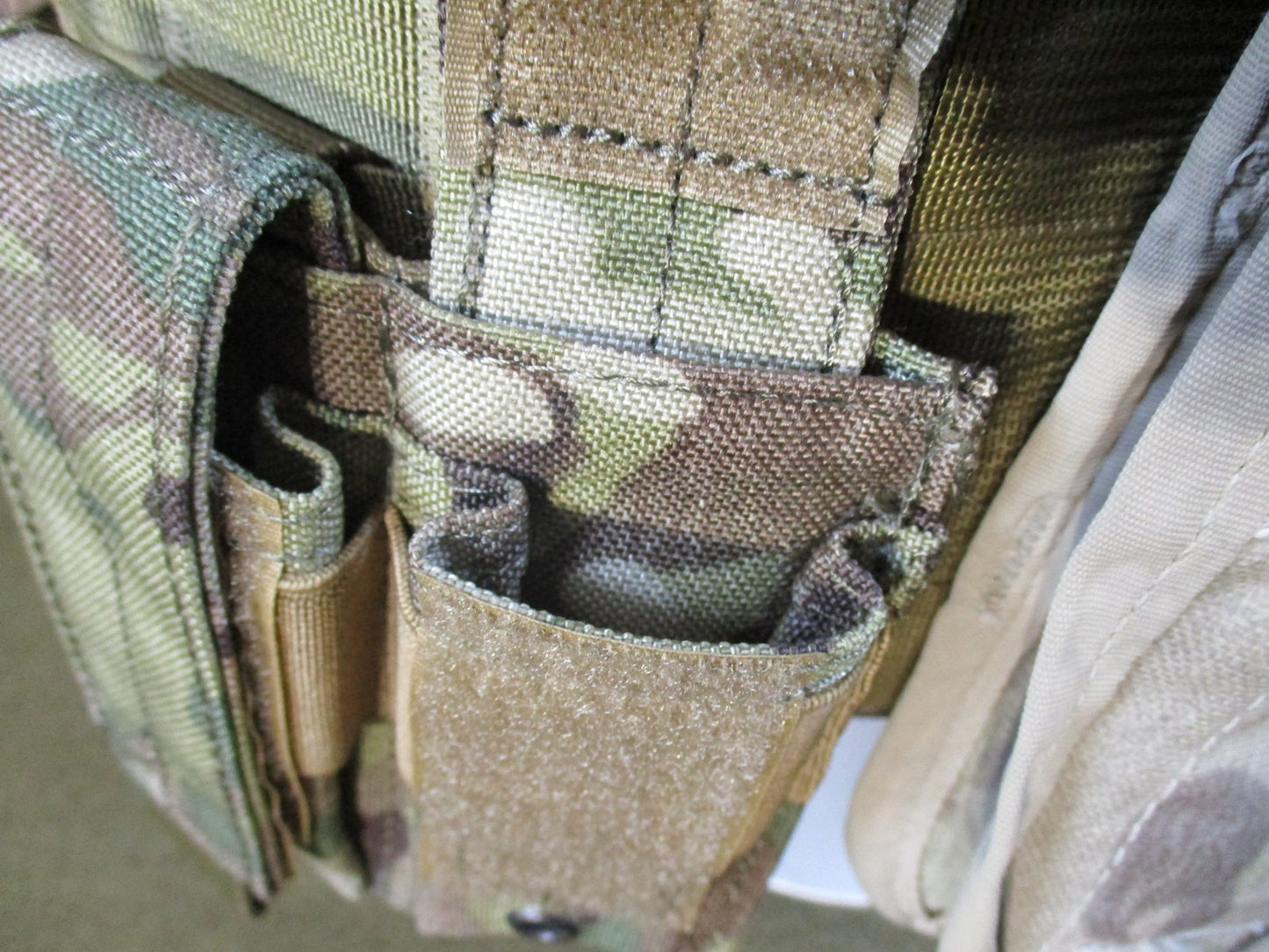 US Military DFLCS V2 MOLLE Tactical Chest Rig Multicam Medium Complete Set w/ Pouches