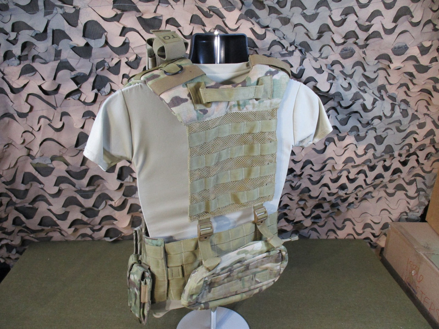 US Military DFLCS V2 MOLLE Tactical Chest Rig Multicam Medium Complete Set w/ Pouches