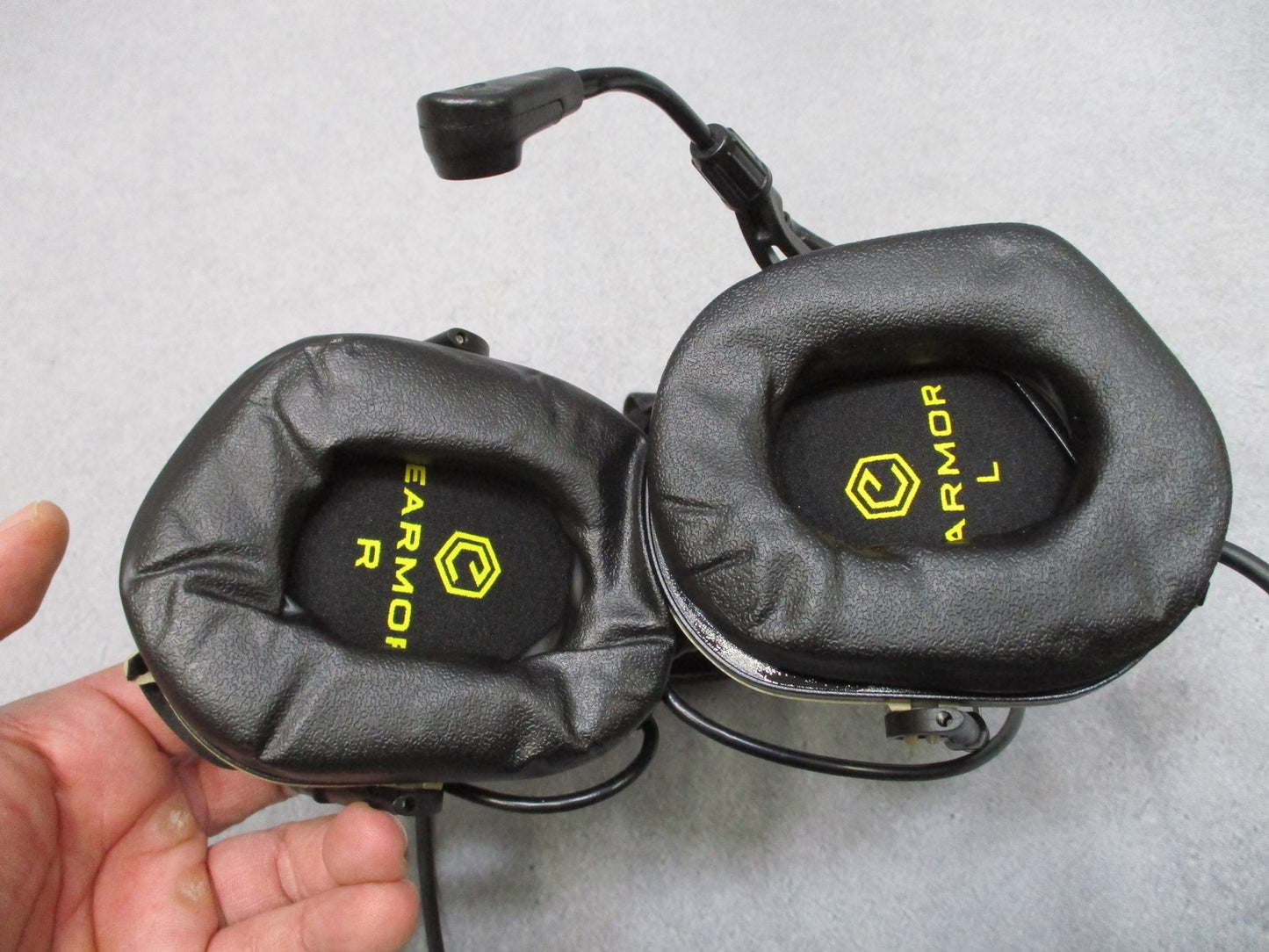 EARMOR M32 Electronic Communication Hearing Protector w/ Mic - Tan - Used