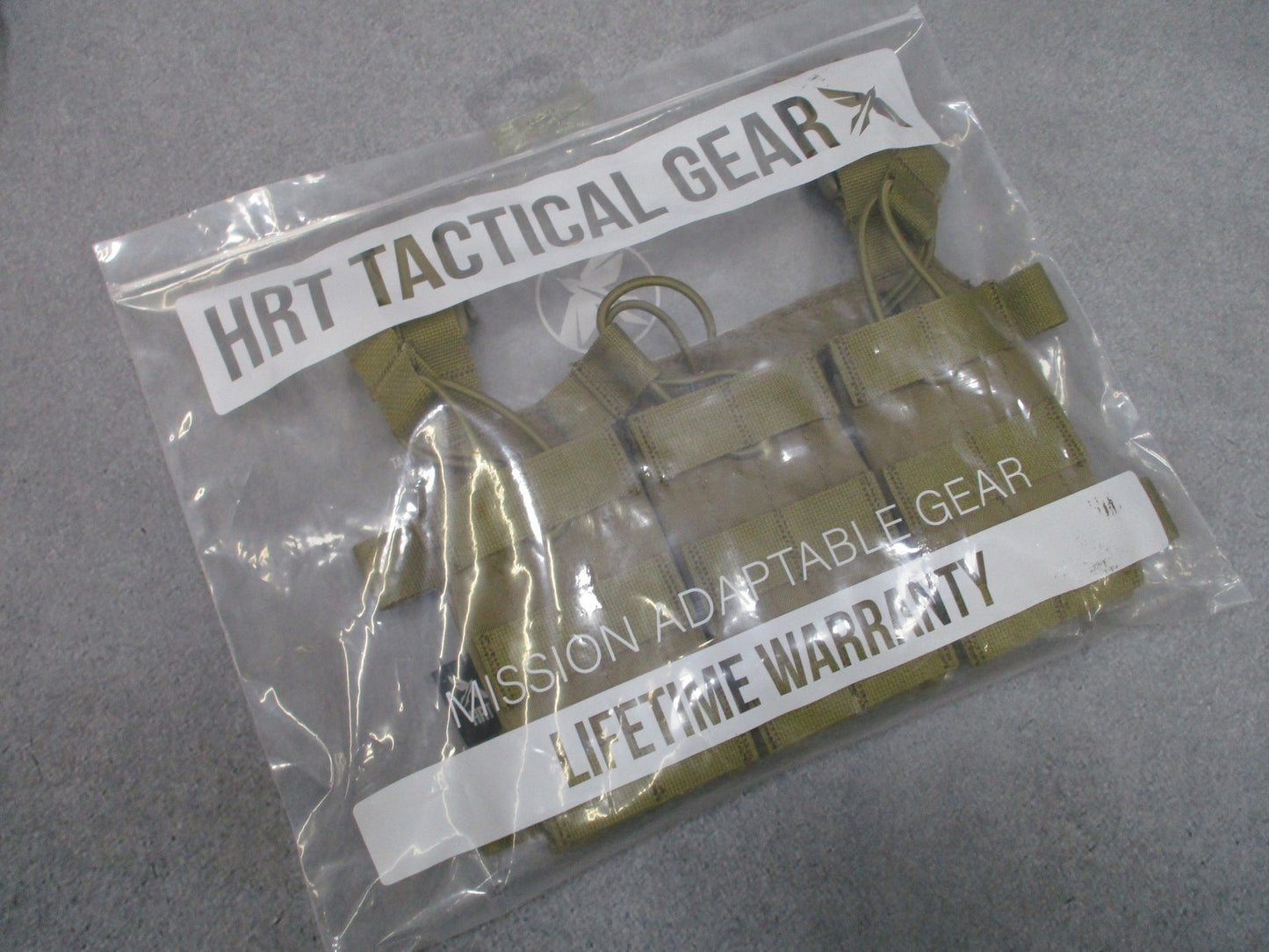 HRT Tactical Gear Triple 5.56/.223 Placard Coyote Brown Mag Pouch Bungee Closure
