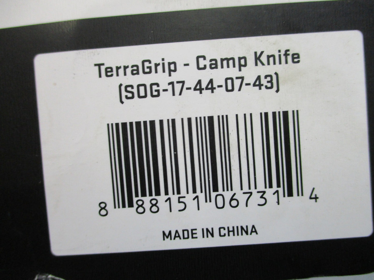 SOG TerraGrip Camp Knife Bushcraft Edition 420 Steel Blade Serrated Edge