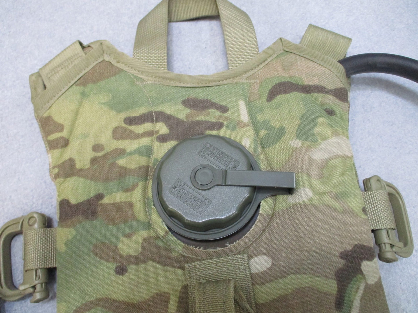 Army Issue CamelBak MOLLE II Hydration System Carrier MultiCam w/ Mask Adapters