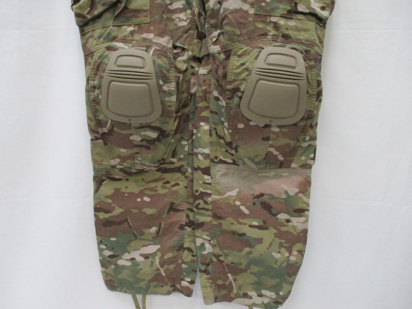 NWOT ARMY ADVANCED COMBAT PANTS W/ CRYE KNEE PAD SLOTS X-LARGE/LONG MULTICAM OCP