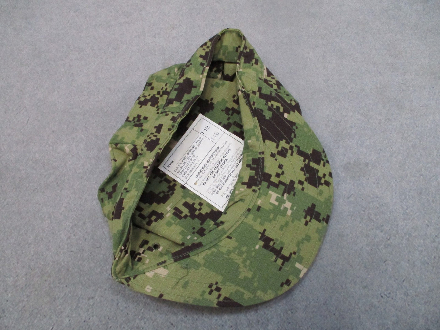 US Navy NWU Type III 8 Point Utility Cap Digital Camo Cover Sz 7 1/2 Sekri AOR2