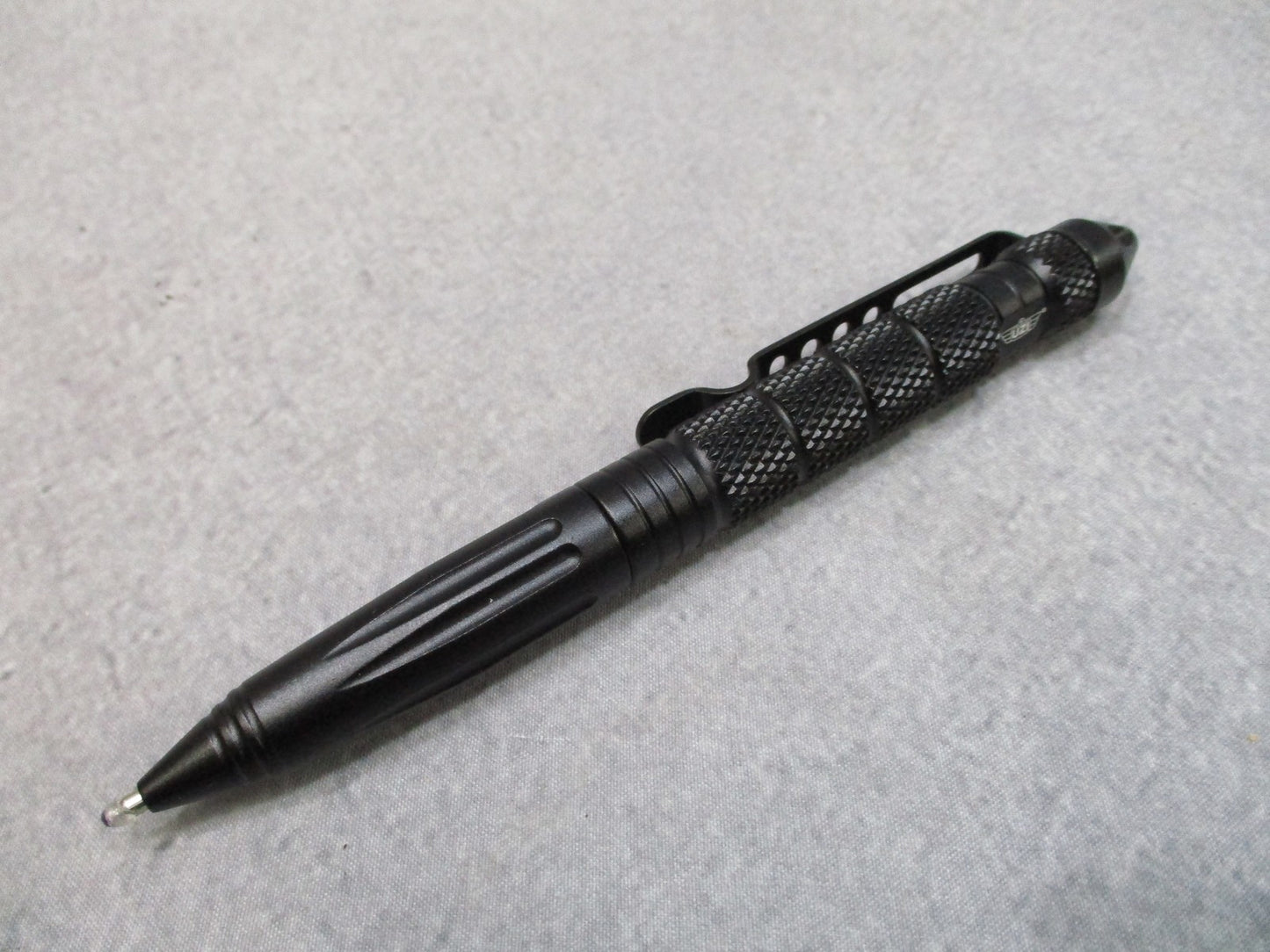 UZI Tactical Glassbreaker Pen UZI-TACPEN2-BK Carbide Tip Aircraft Aluminum New
