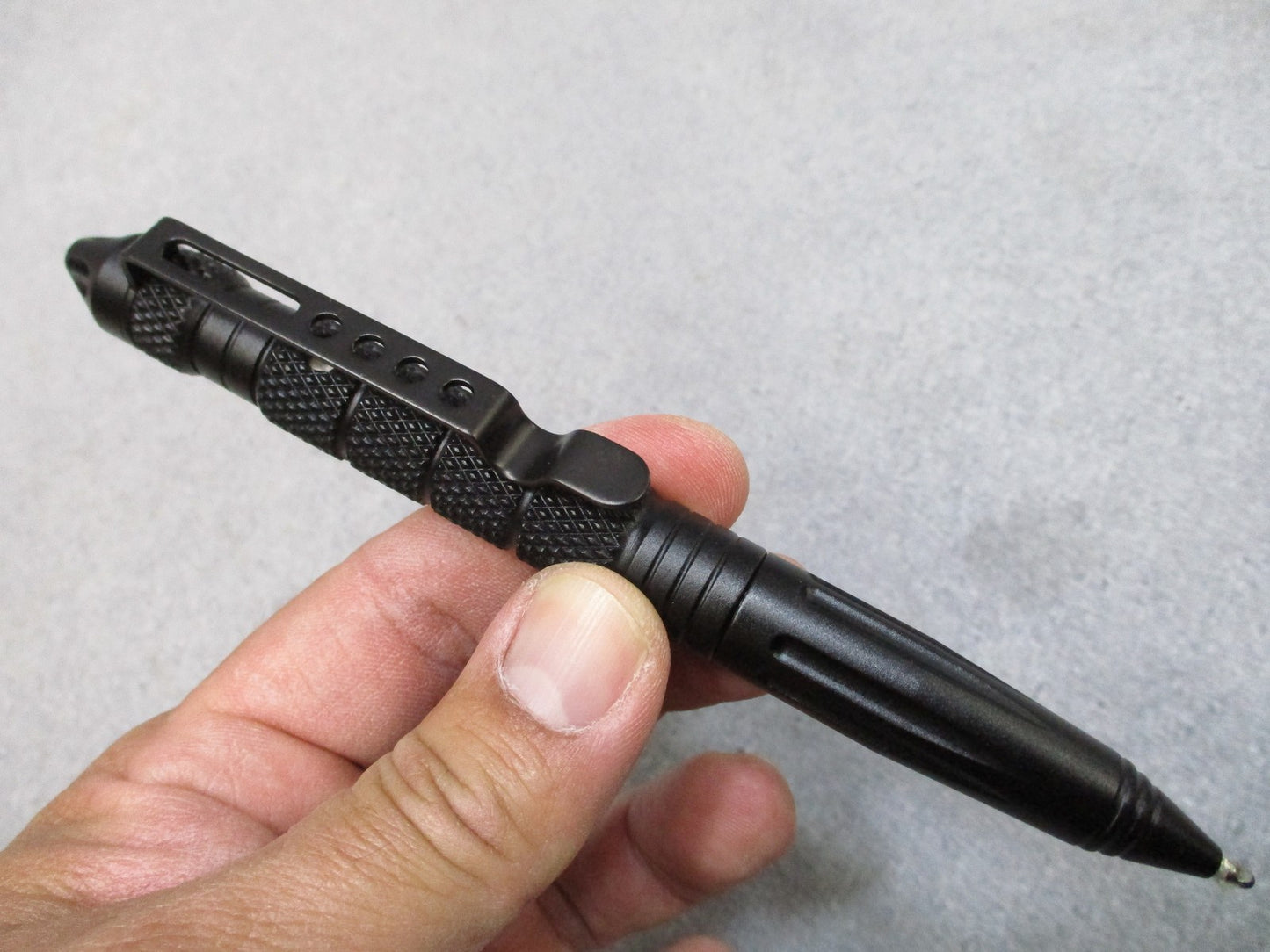 UZI Tactical Glassbreaker Pen UZI-TACPEN2-BK Carbide Tip Aircraft Aluminum New