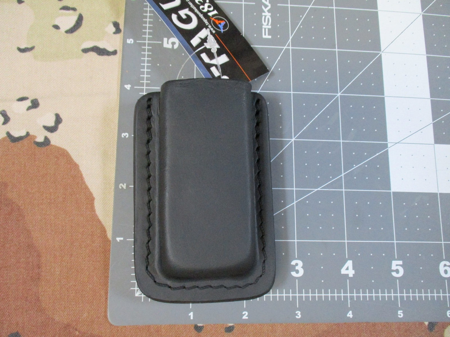 Tagua 1836 Leather Clip-On Single Magazine Carrier for 1911 - Black Ambidextrous