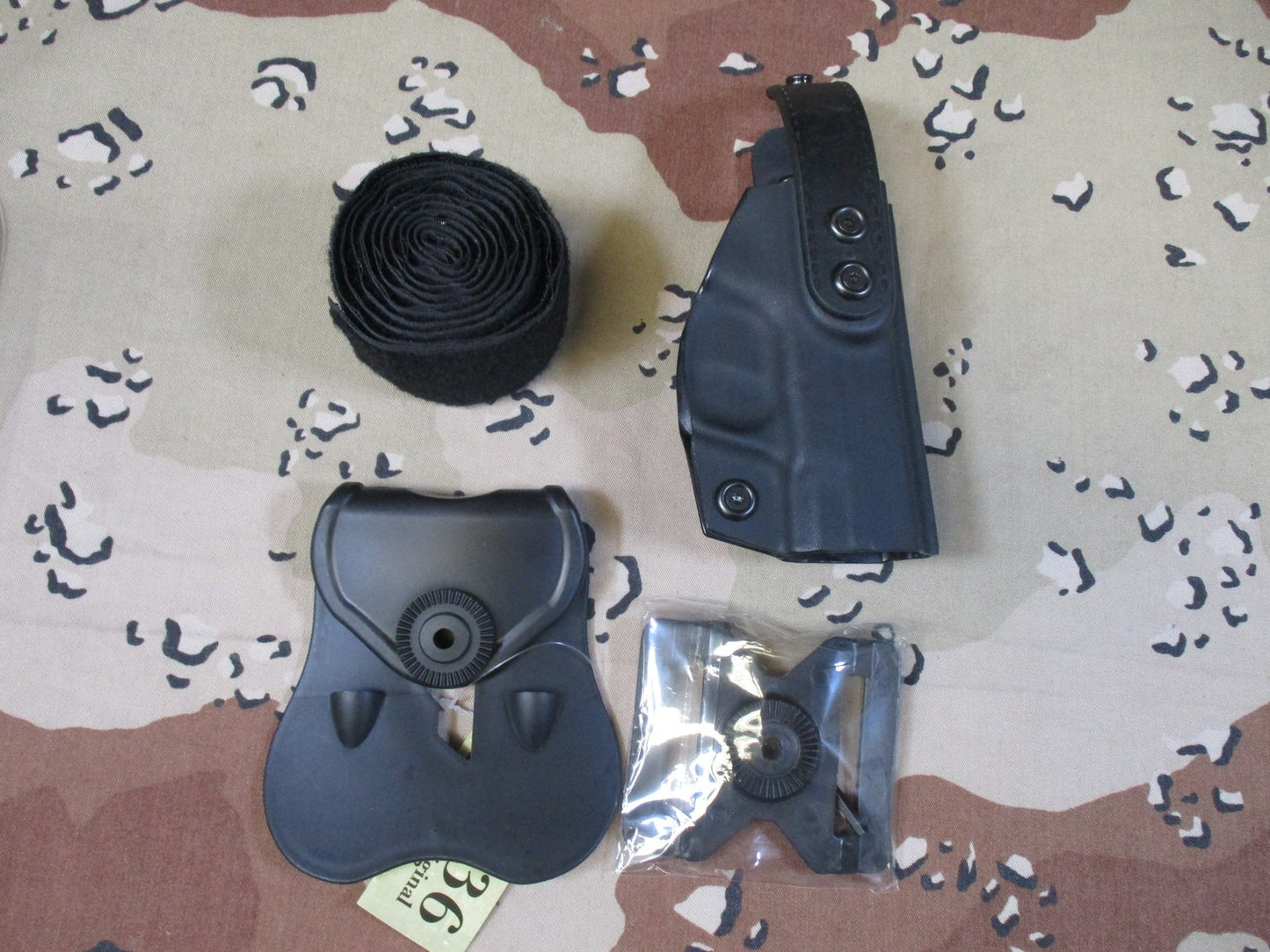 1836 Kydex Holster for S&W Shield 9mm/.40 Right Hand - Open Box