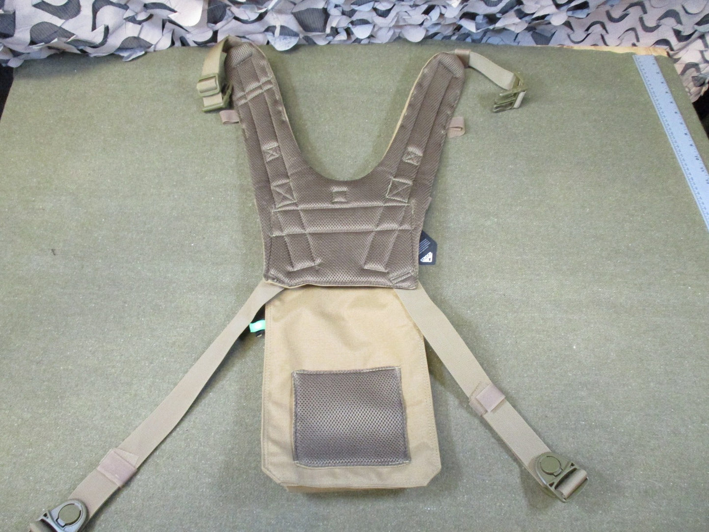 Condor 242-498 Coyote Brown Hydro Harness Tactical Hydration Carrier MOLLE New