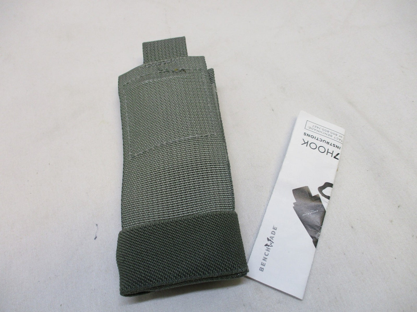 NEW BENCHMADE 7 STRAP SEATBELT CUTTER SAFETY HOOK KNIFE FOLIAGE GREEN ACU SHEATH