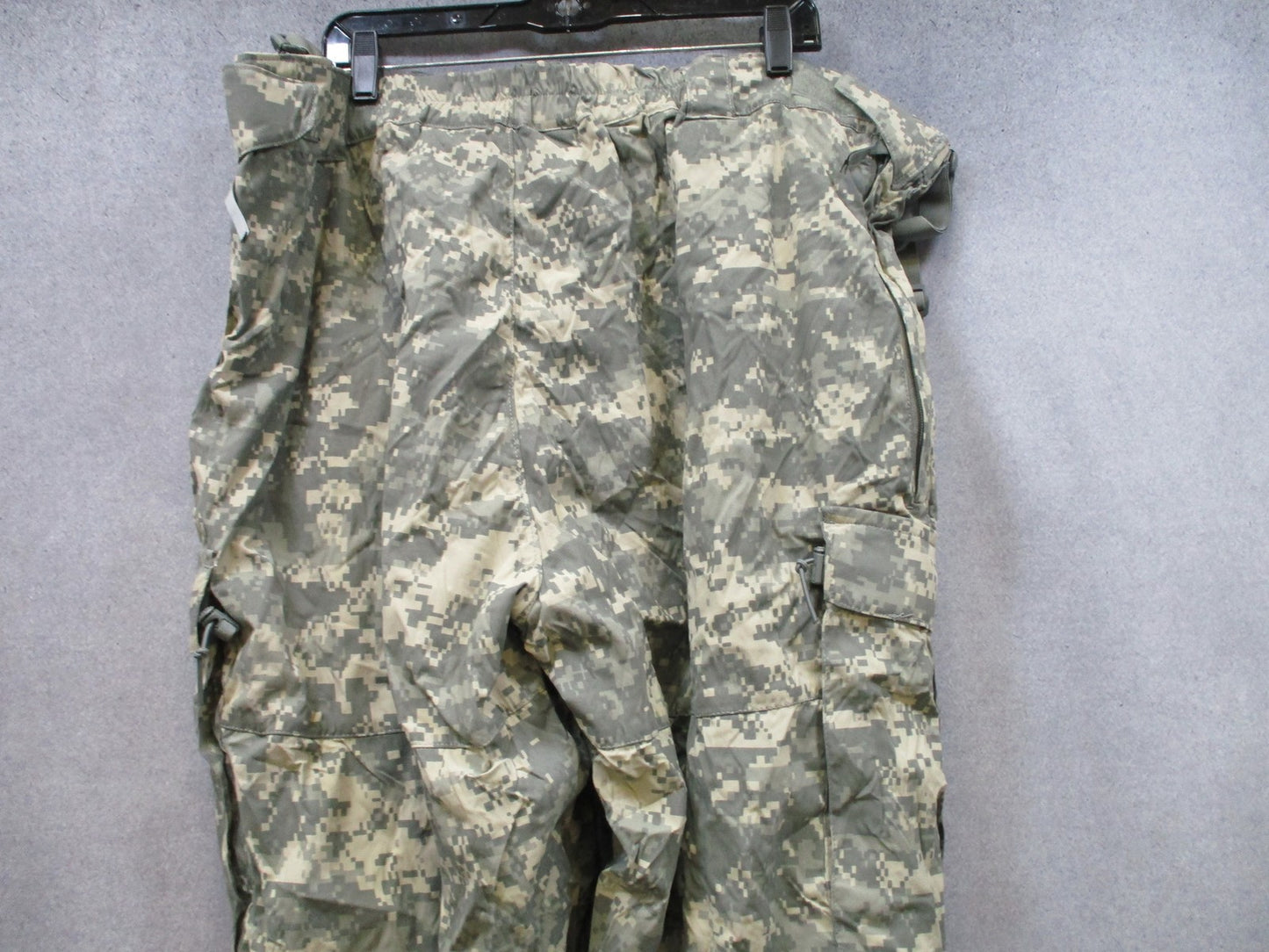 US Army ECWCS Soft Shell Cold Weather Trousers ACU Digital Camo XXL-L New